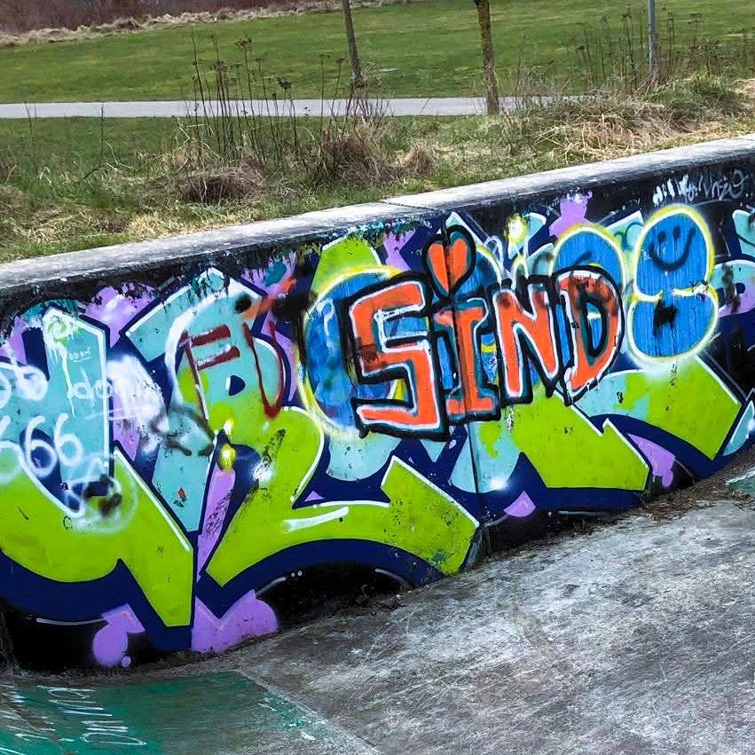 Graffiti på skaterbane
